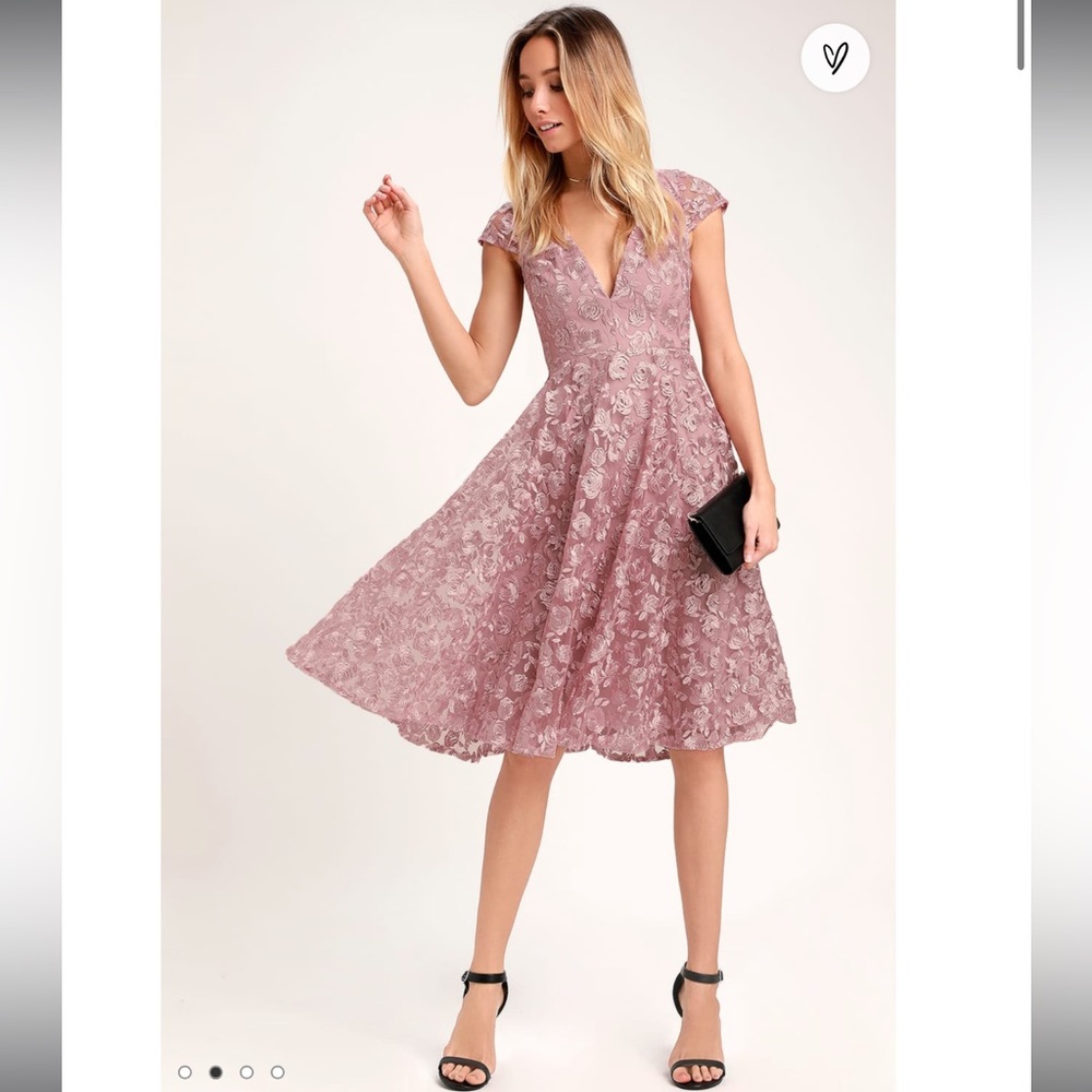 Lulu’s Jacqueline Lavender Floral Embroidered Backless Midi Dress